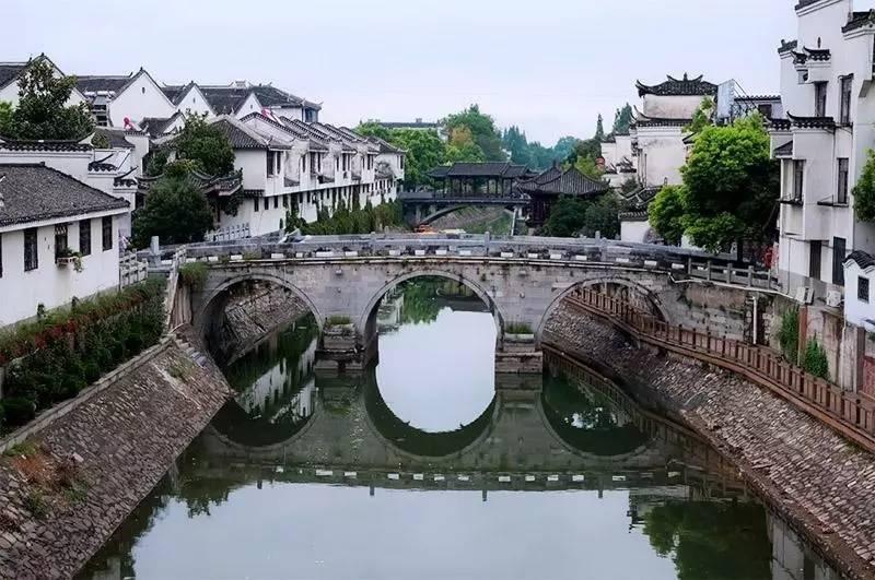 德转宣5将加盟泰山,泽卡因伤暂时离开海口,韦世豪有望加盟海港